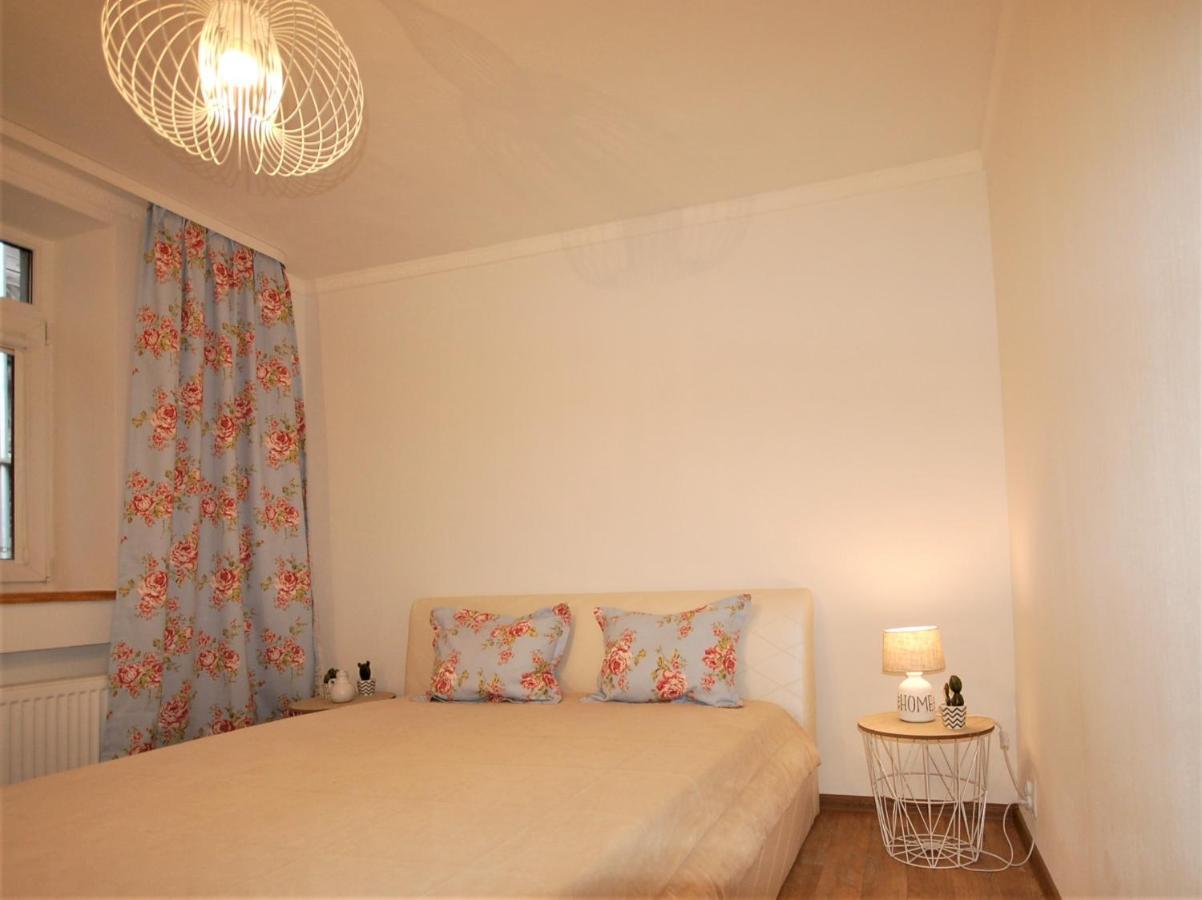 Ludvika Elegance Apartment Liepaja Exterior photo